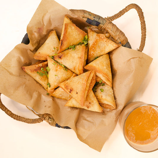 Beef Qeema Samosi (12 pieces)